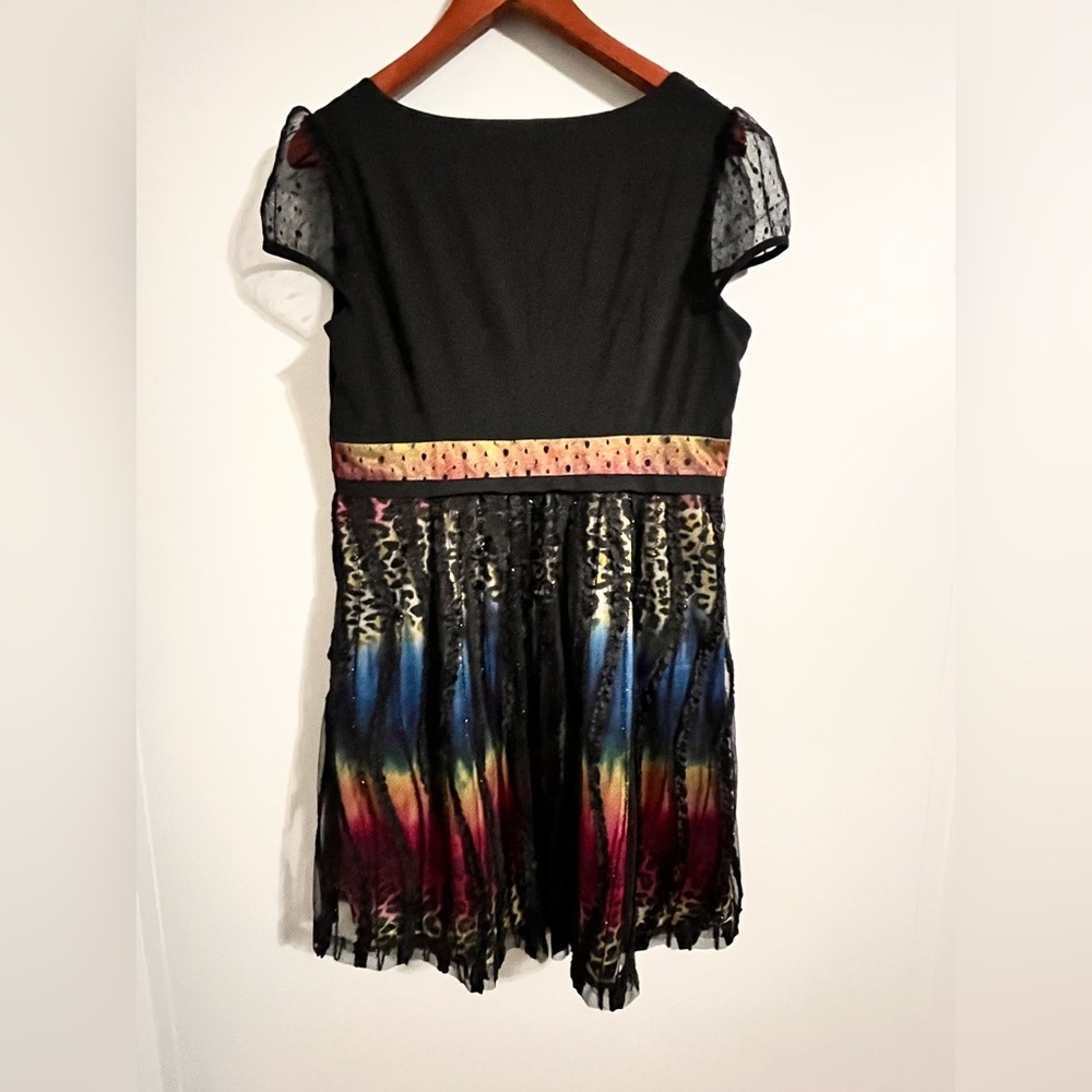 Collection Party Dress - Picture 11 of 12